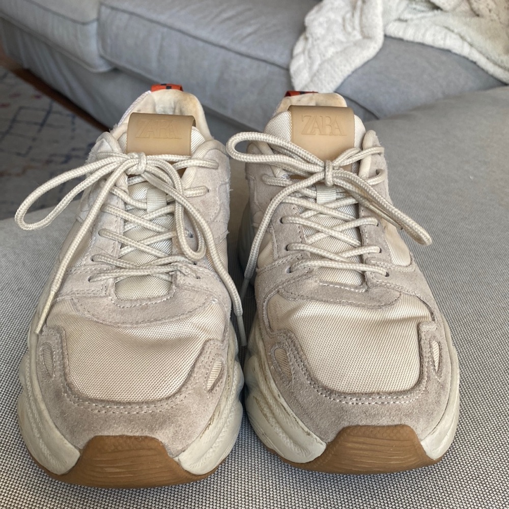 Zara sneakers size 37 Dad shoe style